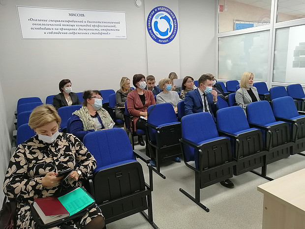 Более 2200 жителей Кировской области прошли лечение в условиях дневного стационара центров амбулаторной онкологической помощи с начала года
